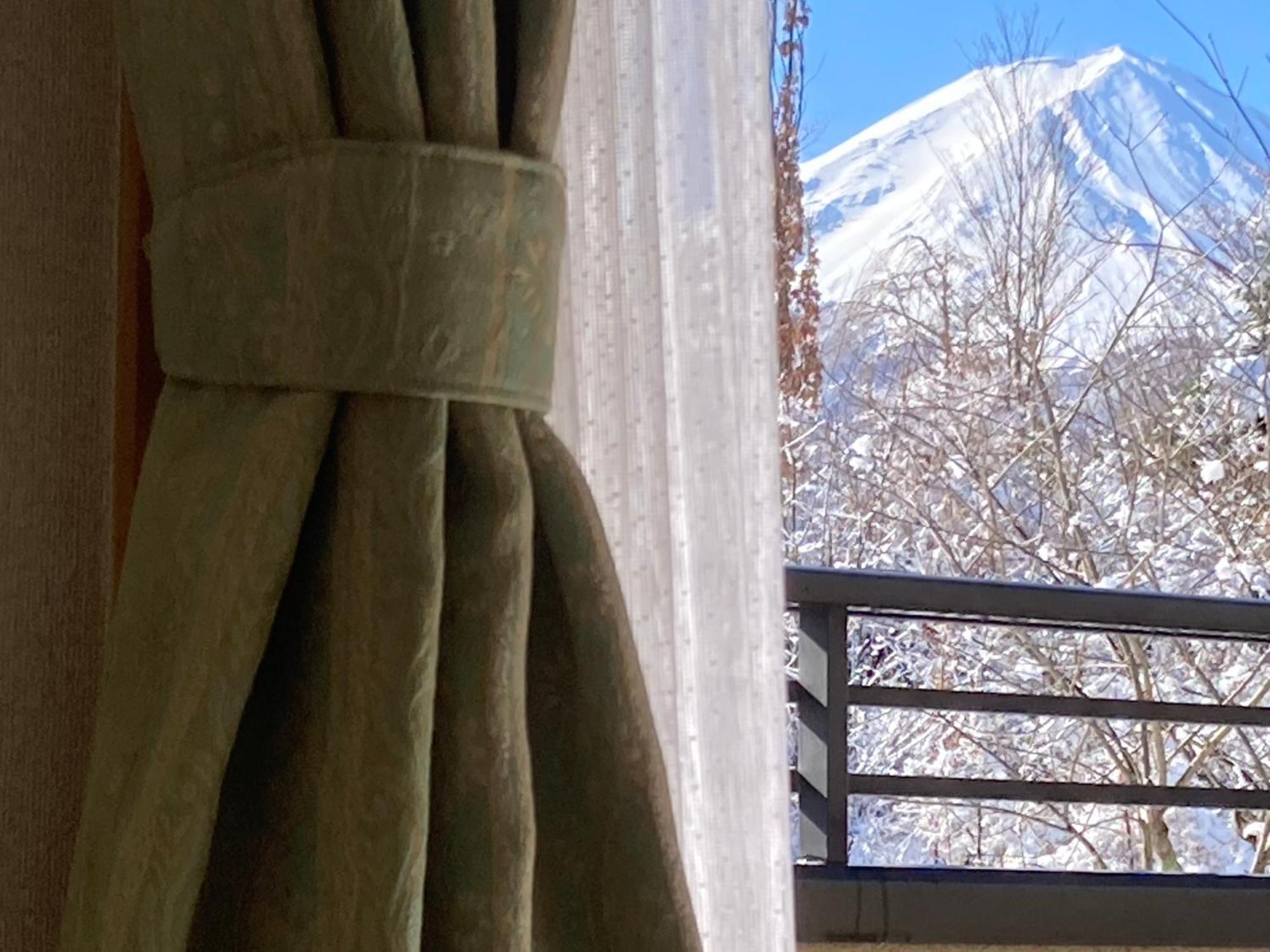 富士の樱house 宝栄 Fujikawaguchiko Exterior foto