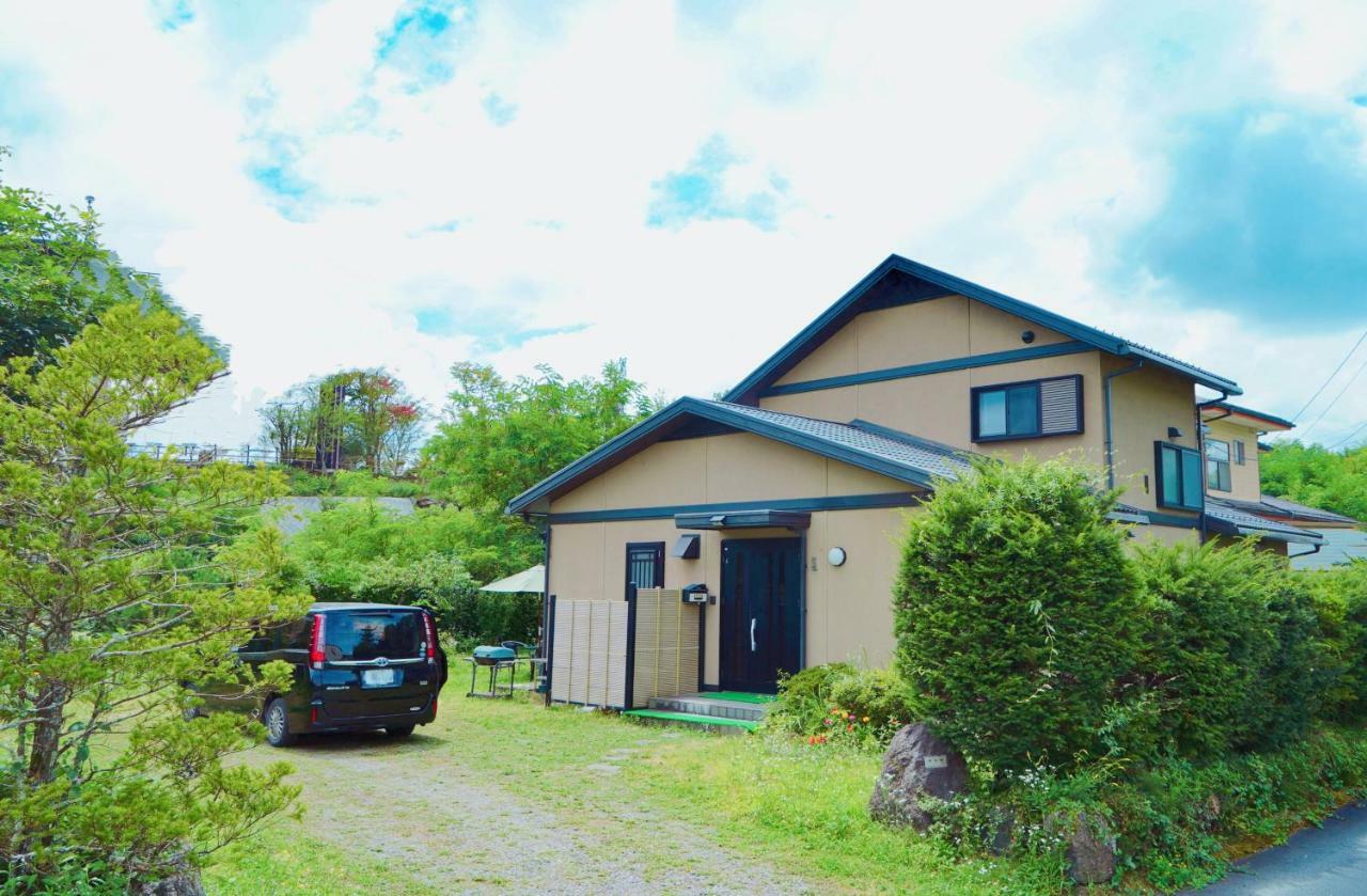 富士の樱house 宝栄 Fujikawaguchiko Exterior foto